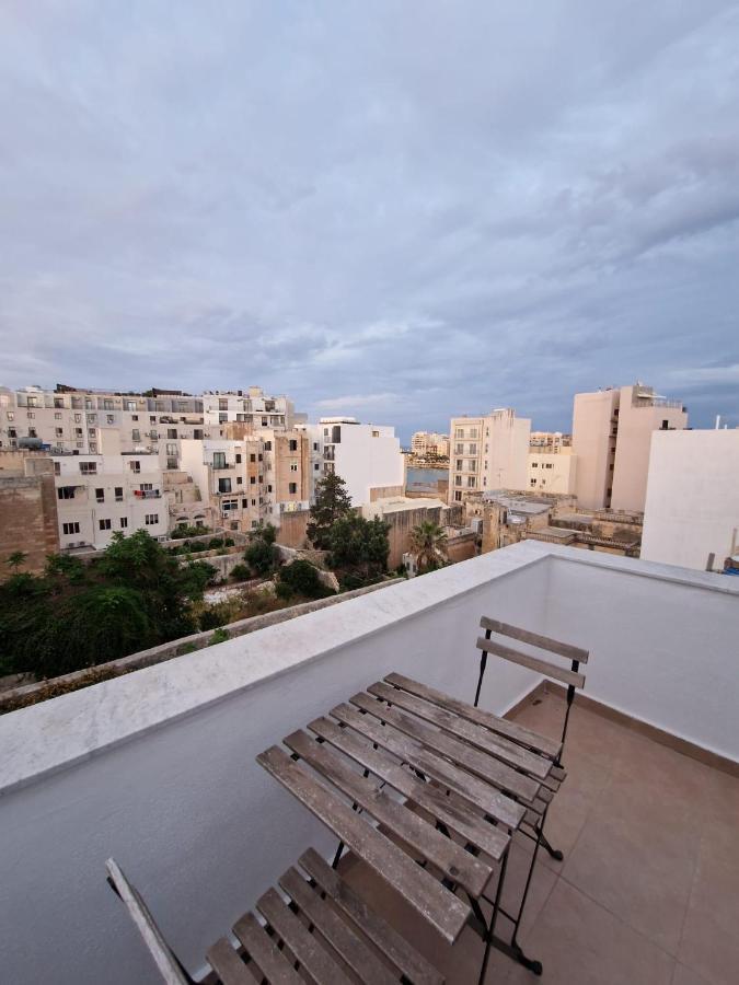 The Caves Apartments Saint Julian's ภายนอก รูปภาพ