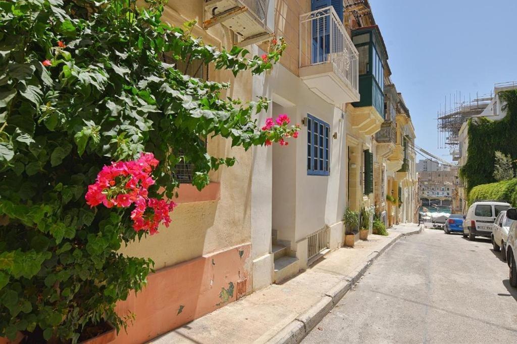 The Caves Apartments Saint Julian's ภายนอก รูปภาพ